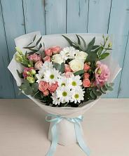Букет цветов из:  Розы, Лизиантусы и Хризантемы в Дзержинском
