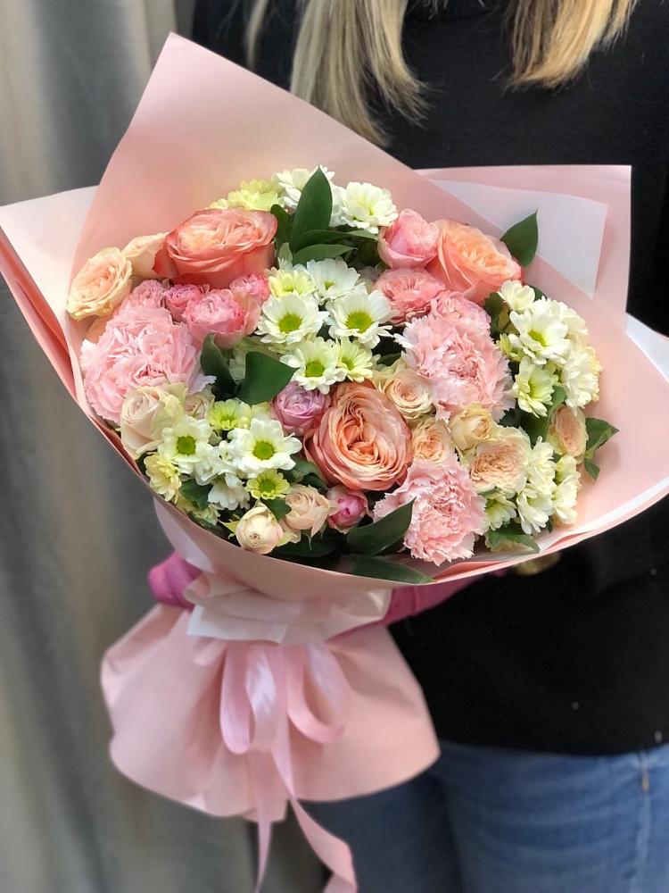 Букет цветов из: Гвоздики, Розы и Хризантемы в Дзержинском