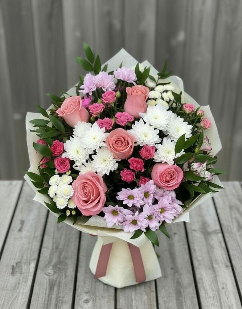 Букет цветов из: Альстромерии, Гвоздики, Розы и Хризантемы в Дзержинском