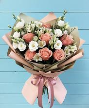 Букет цветов из:  Розы, Альстромерии и Лизиантусы в Дзержинском