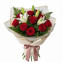 Букет цветов из:  Лилии и Розы в Дзержинском