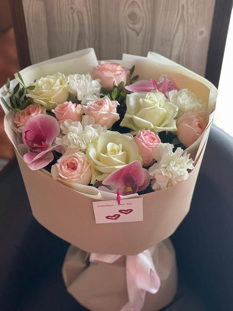 Букет цветов из: Орхидеи, Розы и Гвоздики в Дзержинском