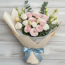 Букет цветов из:  Лизиантусы в Дзержинском