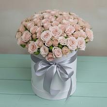 Цветочная композиция из Розы в шляпной коробке в Дзержинском