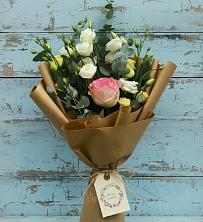 Букет цветов из:  Розы и Лизиантусы в Дзержинском