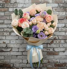 Букет цветов из:  Розы, Лизиантусы и Гвоздики #REPLACE_PRED# Дзержинском